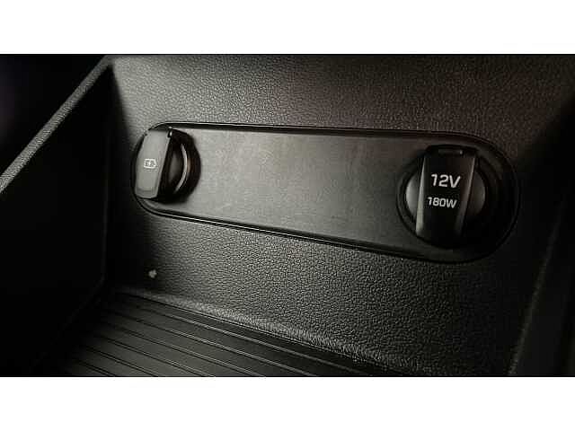 Hyundai KONA KONA 150kW Premium 64kWh 5dr Auto White