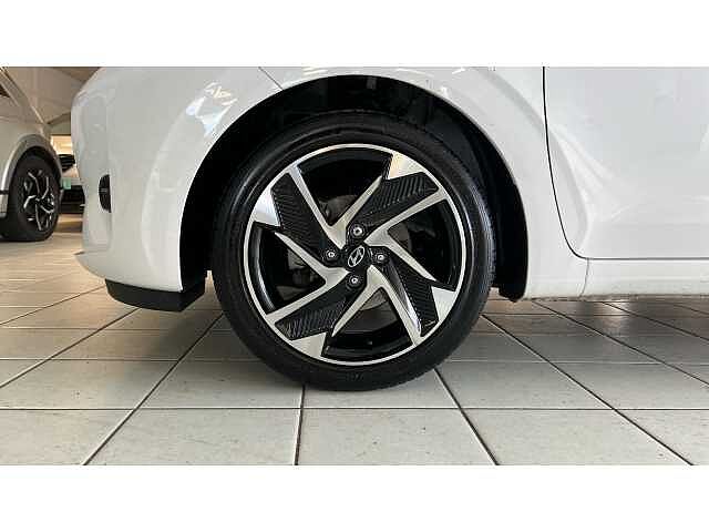 Hyundai I10 I10 1.0 [58] Premium 5dr Auto [Nav] White