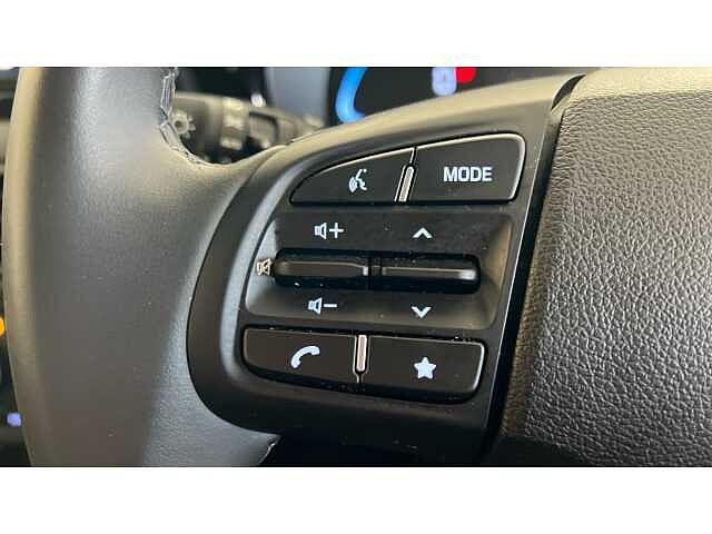 Hyundai I10 I10 1.0 [58] Advance 5dr Auto [Nav] Dragon Red