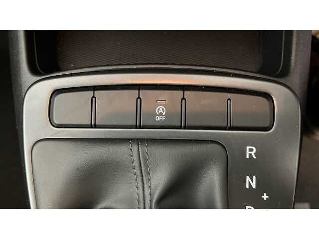 Hyundai I10 I10 1.0 [58] Advance 5dr Auto [Nav] Dragon Red