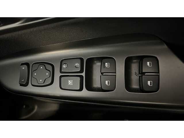 Hyundai KONA KONA 1.6 GDi Hybrid SE Connect 5dr DCT Black