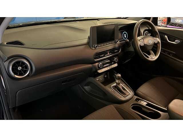 Hyundai KONA KONA 1.6 GDi Hybrid SE Connect 5dr DCT Black