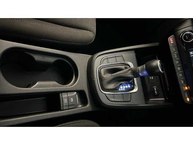 Hyundai KONA KONA 1.6 GDi Hybrid SE Connect 5dr DCT Black