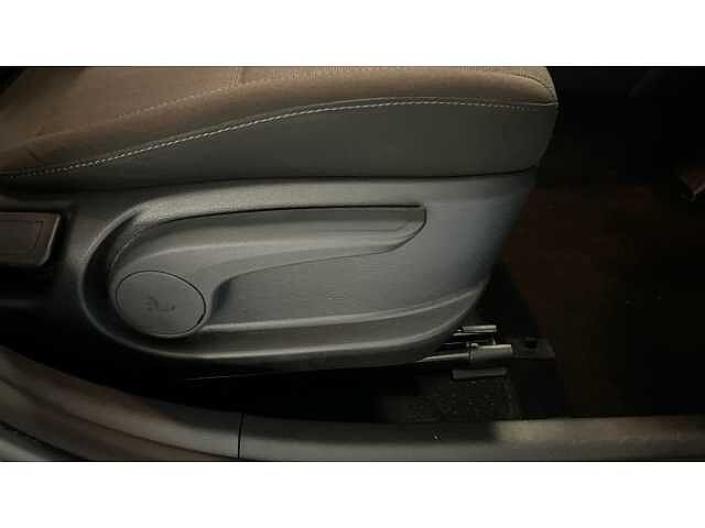 Hyundai KONA KONA 1.6 GDi Hybrid SE Connect 5dr DCT Black