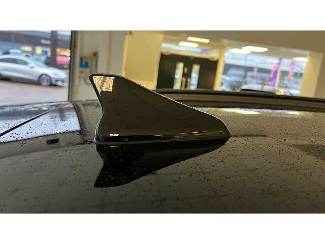 Hyundai KONA KONA 1.6 GDi Hybrid SE Connect 5dr DCT Black