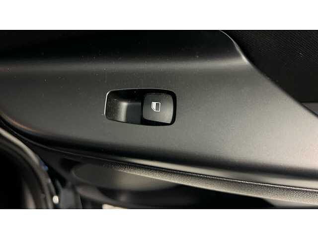 Hyundai KONA KONA 1.6 GDi Hybrid SE Connect 5dr DCT Black