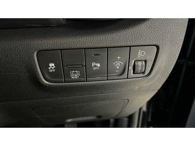 Hyundai KONA KONA 1.6 GDi Hybrid SE Connect 5dr DCT Black