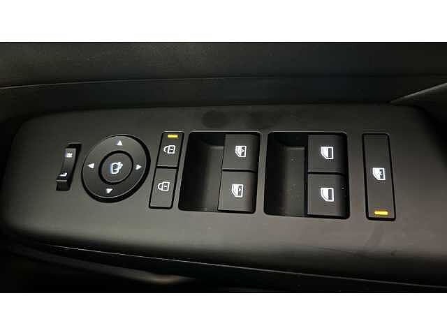 Hyundai KONA KONA 1.6 Hybrid 129 Ultimate 5dr DCT Atlas White