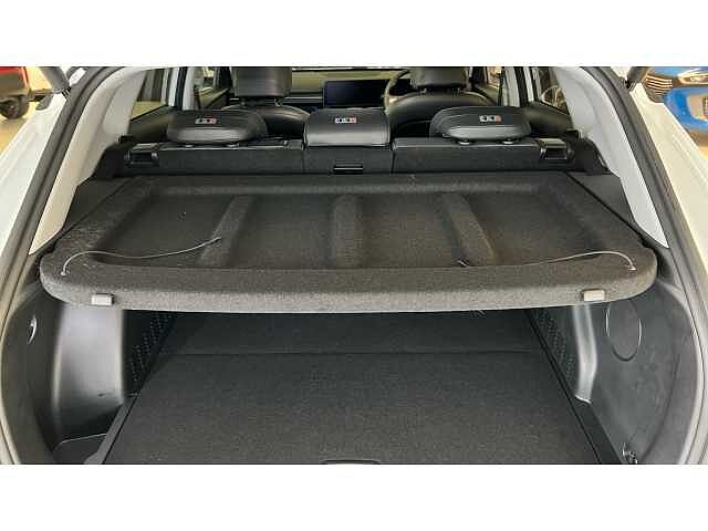 Hyundai KONA KONA 1.6 Hybrid 129 Ultimate 5dr DCT Atlas White