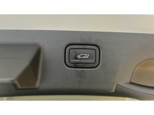 Hyundai KONA KONA 1.6 Hybrid 129 Ultimate 5dr DCT Atlas White