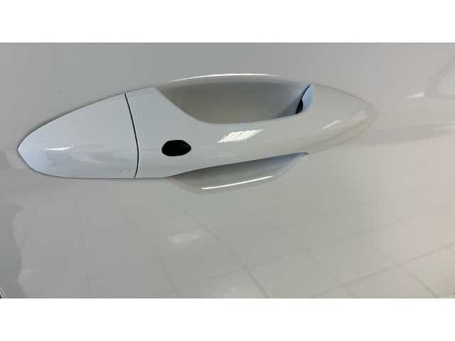 Hyundai KONA KONA 1.6 Hybrid 129 Ultimate 5dr DCT Atlas White