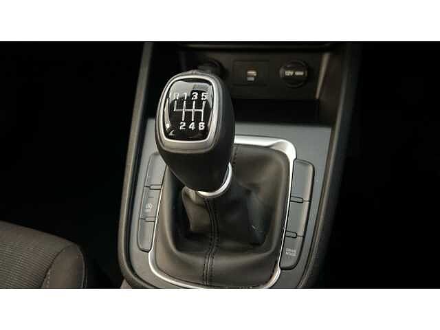 Hyundai KONA 1.0 TGDi 48V MHEV SE Connect 5dr