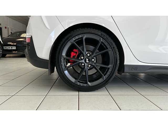 Hyundai I30 2.0T GDi N Performance 5dr DCT WHITE