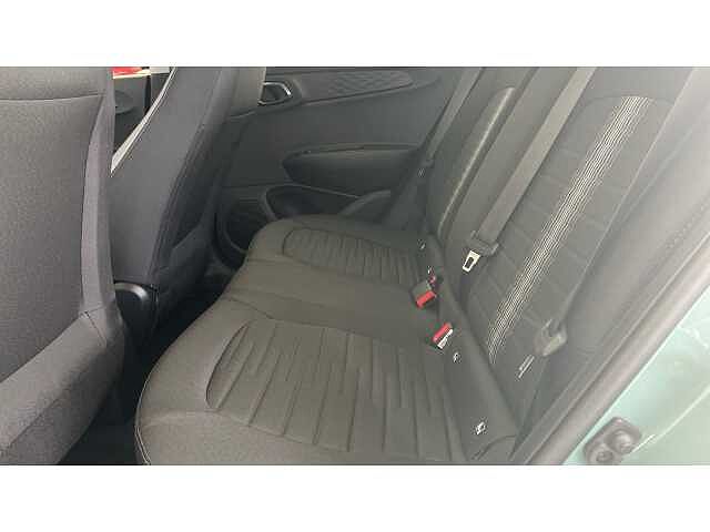 Hyundai I10 i10 5Dr HAT 1.0 MPi 63ps Advance NAV AU Mangrove Green