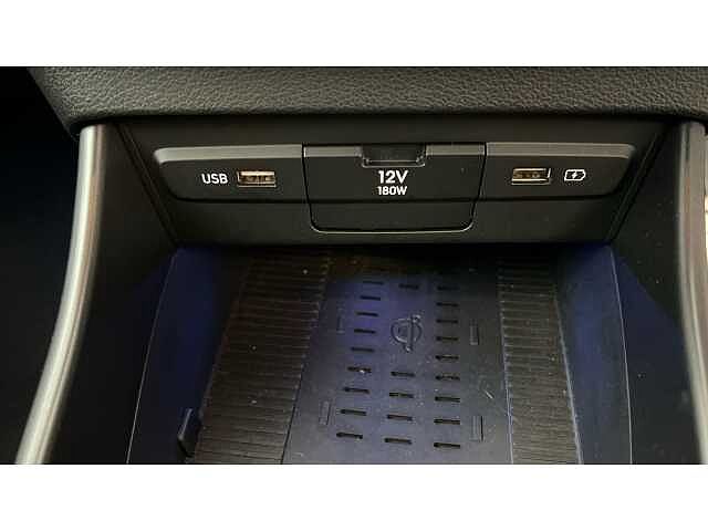 Hyundai BAYON 1.0 TGDi 48V MHEV Premium 5dr Green