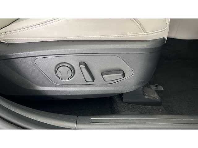 Hyundai TUCSON 1.6T Plug-in Hybrid Ultimate 5dr Auto Silver