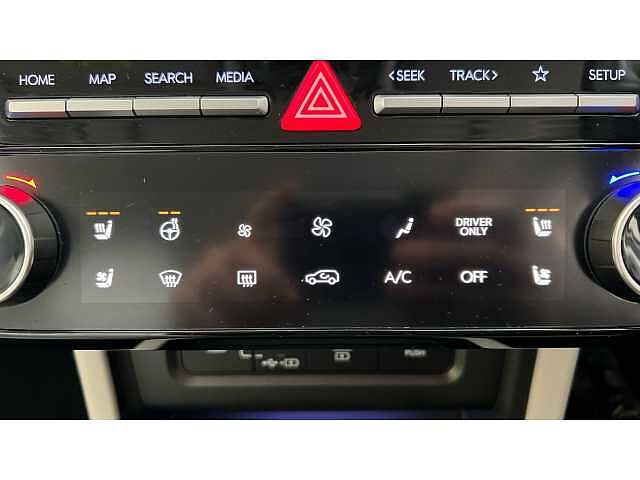 Hyundai TUCSON 1.6T Plug-in Hybrid Ultimate 5dr Auto Silver