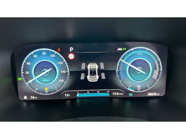 Hyundai SANTA FE 1.6 TGDi Hybrid Ultimate 5dr 4WD Auto Grey