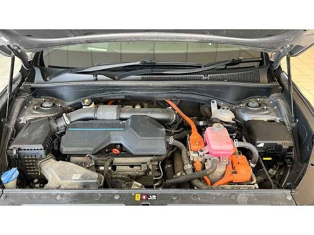 Hyundai SANTA FE 1.6 TGDi Hybrid Ultimate 5dr 4WD Auto Grey