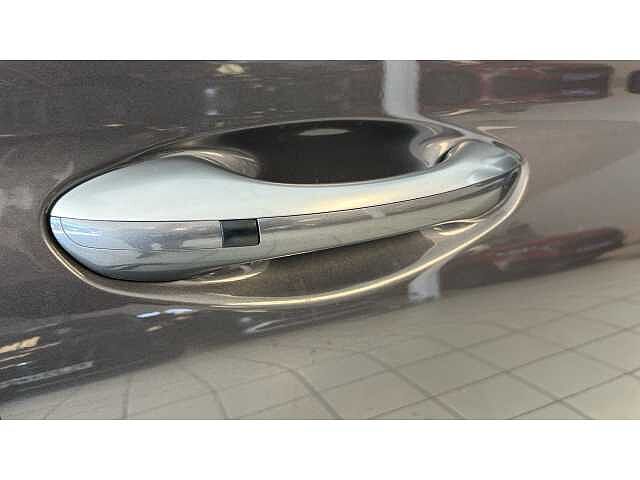 Hyundai SANTA FE 1.6 TGDi Hybrid Ultimate 5dr 4WD Auto Grey