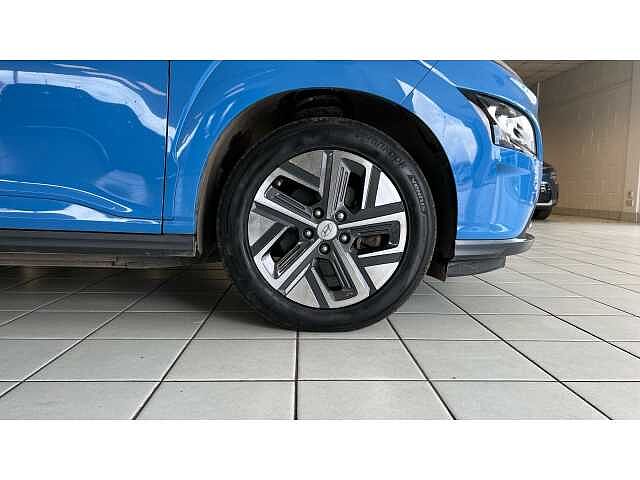 Hyundai KONA 100kW Premium 39kWh 5dr Auto Blue
