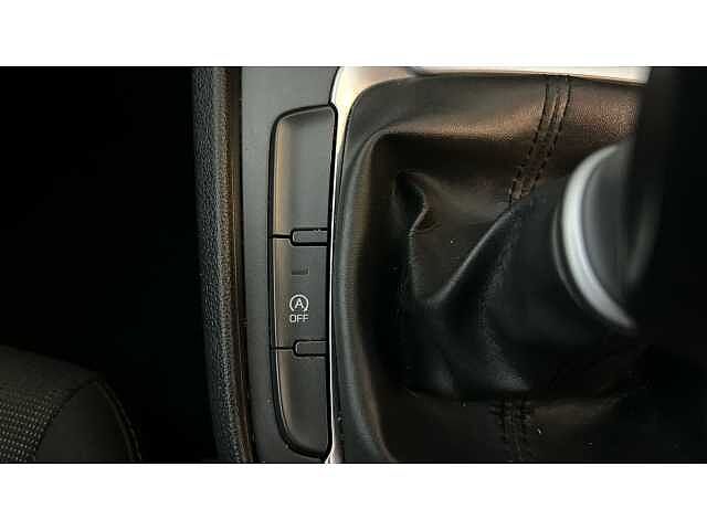 Hyundai KONA 1.0 TGDi 48V MHEV SE Connect 5dr