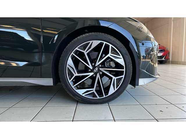 Hyundai IONIQ 6 239kW Ultimate 77kWh 4dr AWD Auto Green