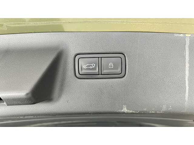Hyundai SANTA FE 1.6 TGDi Plug-in Hybrid Premium 5dr 4WD Auto