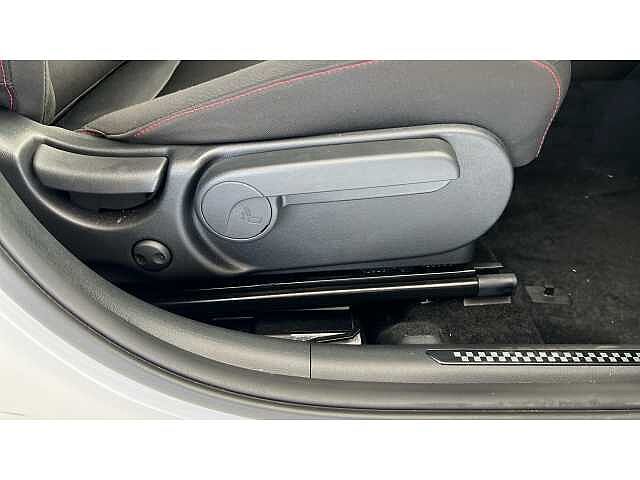 Hyundai KONA 1.6 Hybrid 129 N Line 5dr DCT White