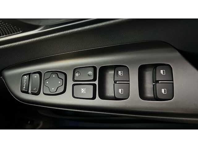 Hyundai KONA 1.6 GDi Hybrid Ultimate 5dr DCT
