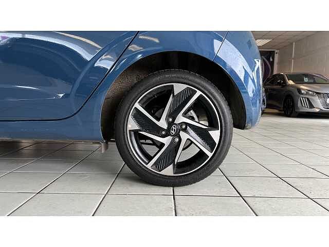 Hyundai i10 1.2 [79] Premium 5dr Auto [Nav]