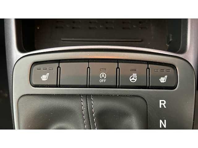Hyundai i10 1.2 [79] Premium 5dr Auto [Nav]