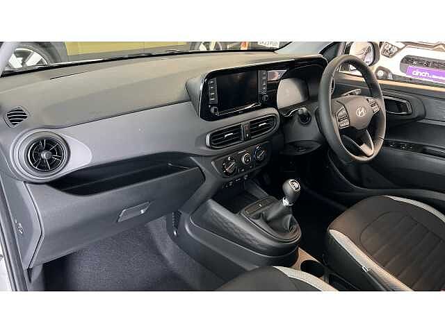 Hyundai i10 i10 5Dr HAT 1.0 MPi 63ps Advance NAV