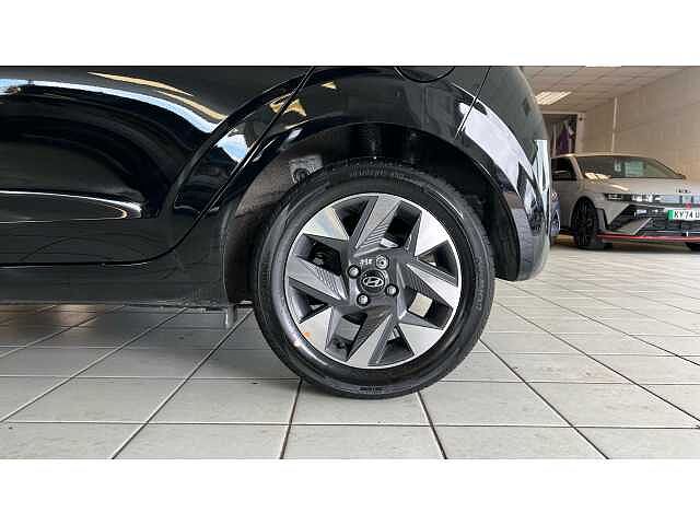 Hyundai i10 i10 5Dr HAT 1.0 MPi 63ps Advance NAV AU