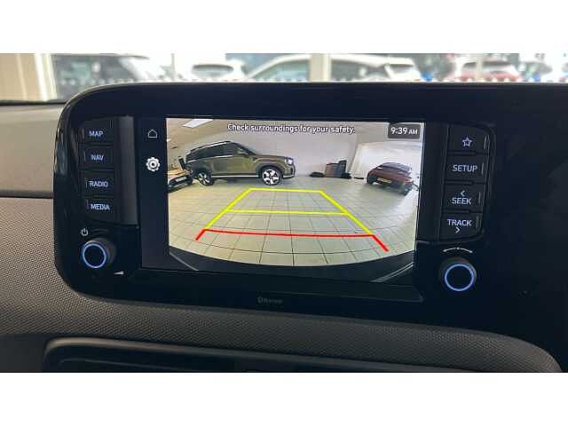 Hyundai i10 i10 5Dr HAT 1.0 MPi 63ps Advance NAV AU