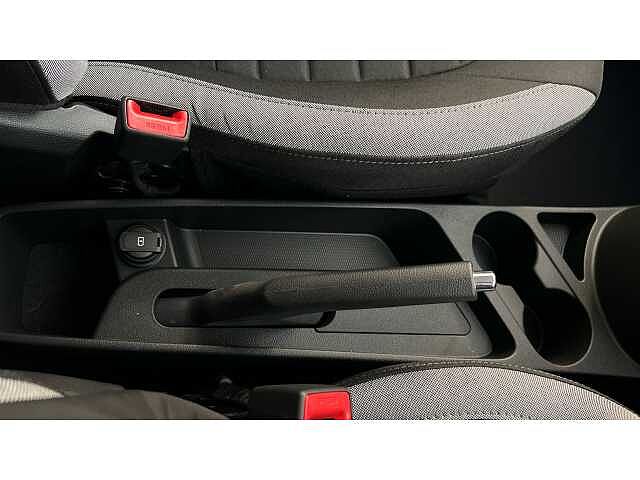 Hyundai i10 i10 5Dr HAT 1.0 MPi 63ps Advance NAV AU