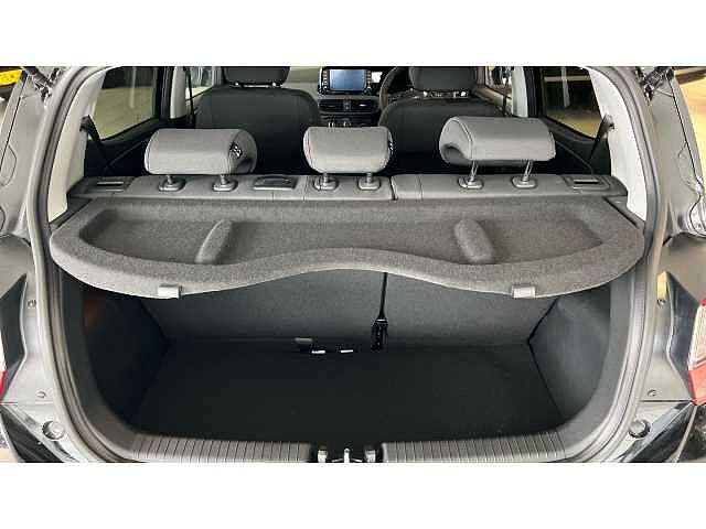 Hyundai i10 i10 5Dr HAT 1.0 MPi 63ps Advance NAV AU