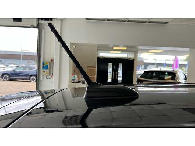 Hyundai i10 i10 5Dr HAT 1.0 MPi 63ps Advance NAV AU