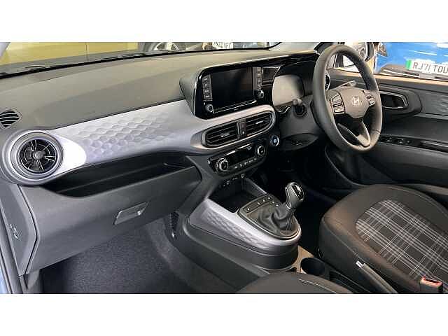 Hyundai I10 1.2 [79] Premium 5dr Auto [Nav] Meta Blue