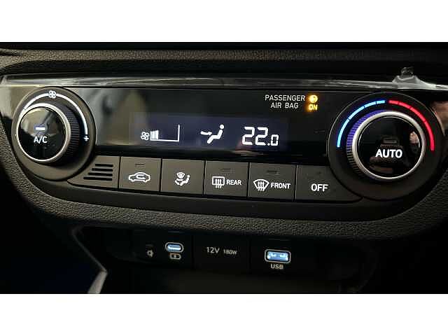 Hyundai I10 1.2 [79] Premium 5dr Auto [Nav] Meta Blue