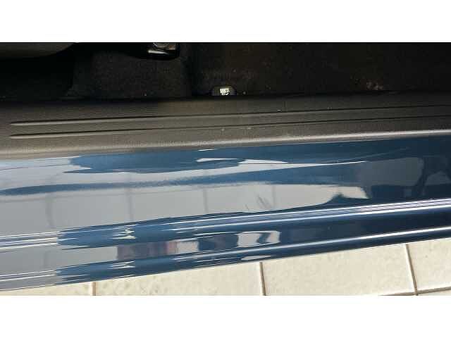 Hyundai i10 i10 5Dr HAT 1.0 MPi 63ps Advance NAV AU
