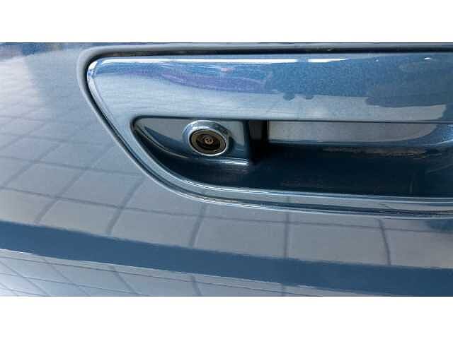 Hyundai i10 i10 5Dr HAT 1.0 MPi 63ps Advance NAV AU