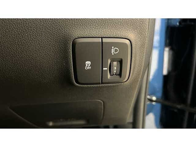Hyundai i10 i10 5Dr HAT 1.0 MPi 63ps Advance NAV AU