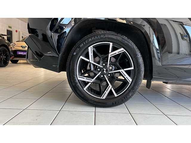 Hyundai TUCSON 1.6T Hybrid N Line S 5dr Auto BLACK