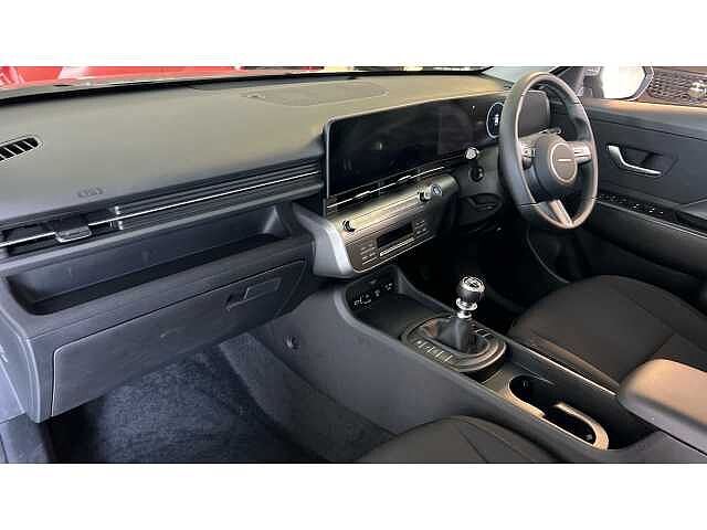 Hyundai KONA 1.6T 138 Advance 5dr