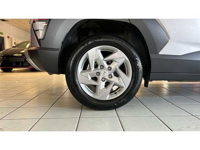 Hyundai KONA 1.6T 138 Advance 5dr