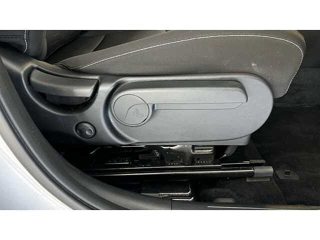 Hyundai KONA 1.6T 138 Advance 5dr