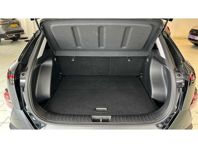 Hyundai KONA 1.6T 138 Advance 5dr Black
