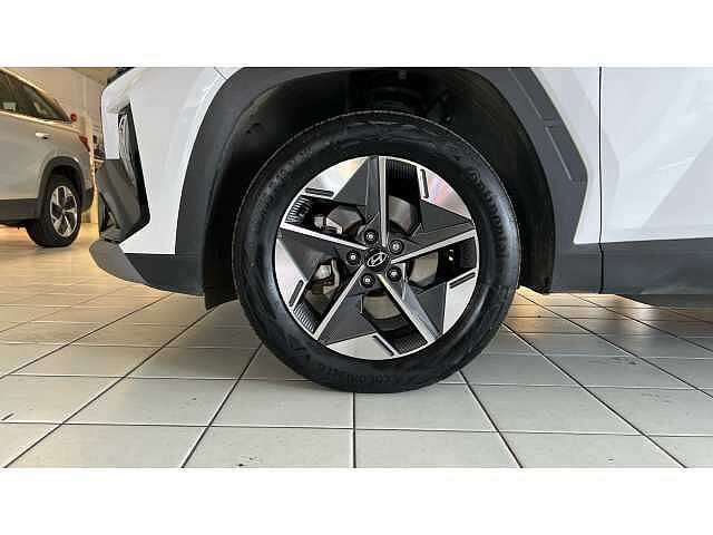 Hyundai TUCSON 1.6T Plug-in Hybrid Premium 5dr Auto WHITE