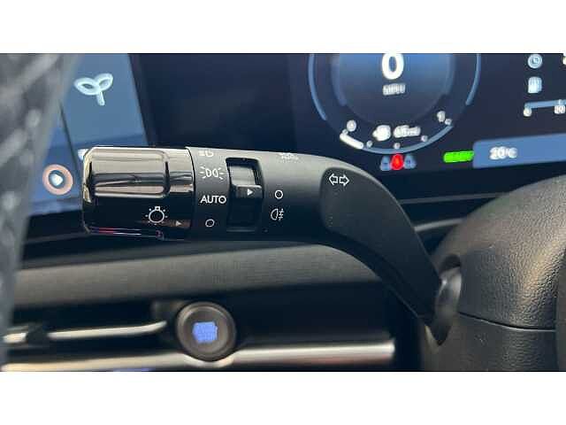 Hyundai TUCSON 1.6T Plug-in Hybrid Premium 5dr Auto WHITE